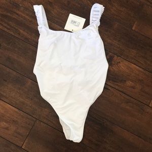 White Cheeky One Piece Swimsuit - US 4